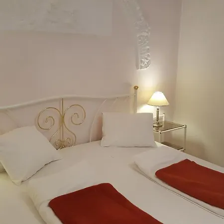 Andrea * Klosterneuburg